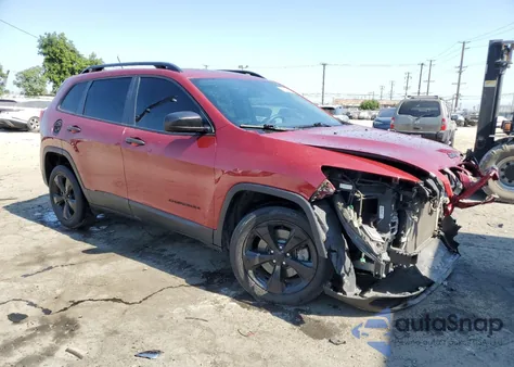 2017 Jeep Cherokee Sport из США, поврежденный, VIN 1C4PJLAB2HW654777